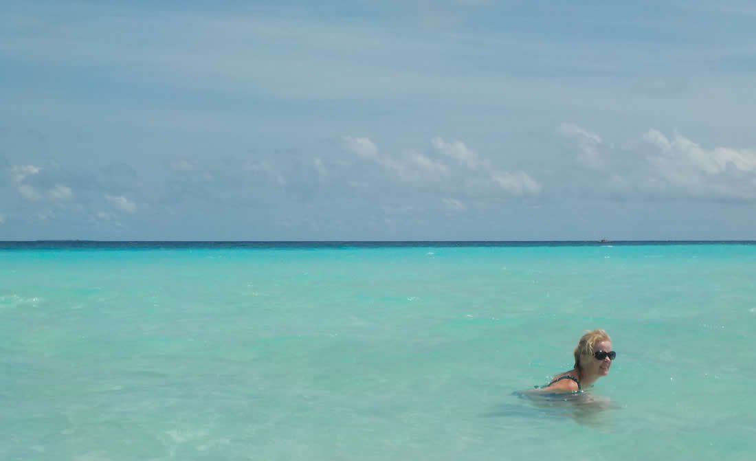 maldives-swimming.jpg