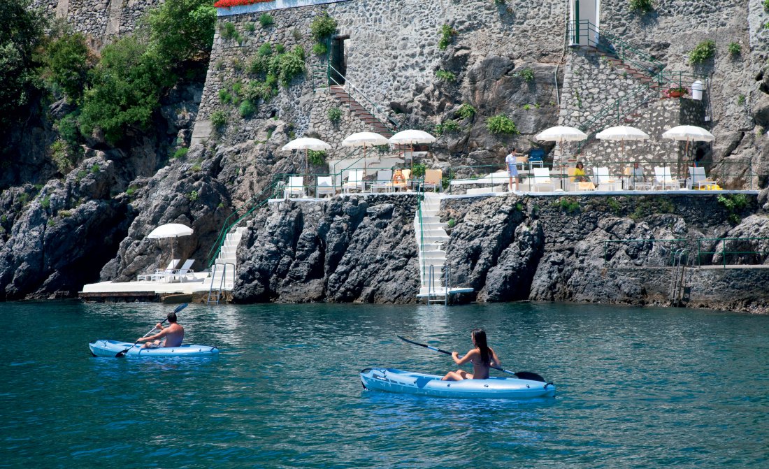 palazzo-avino-clubhouse-by-the-sea-kayaking-1.jpg