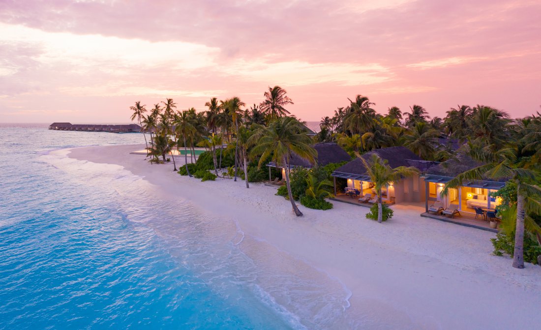 baglioni-resort-maldives-images-baglioni-resort-maldives-beach.jpg