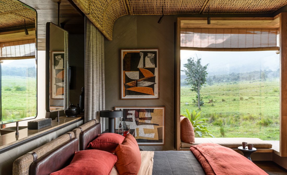 singita-kwitonda-lodge-suite-2.jpg