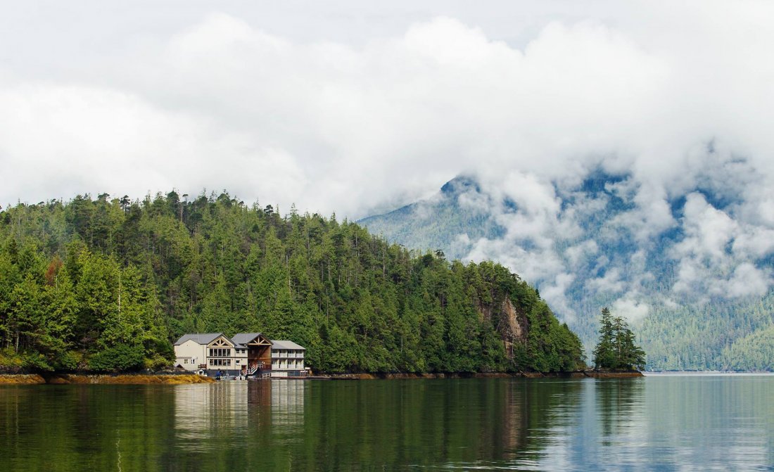 ocean-house-lodge-haida-gwaii.jpg