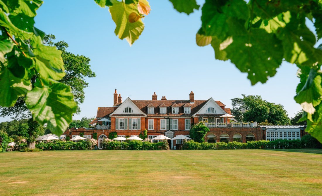 chewton-glen-luxury-hotel-hampshire-exterior-outdoors.jpg